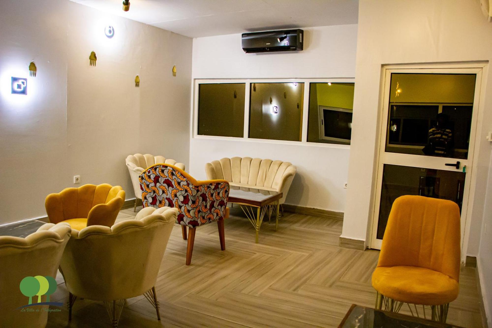 Villa De L'Integration วากาดูกู ภายนอก รูปภาพ
