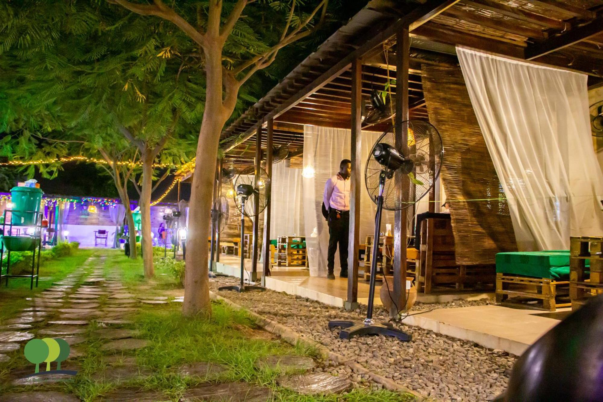 Villa De L'Integration วากาดูกู ภายนอก รูปภาพ