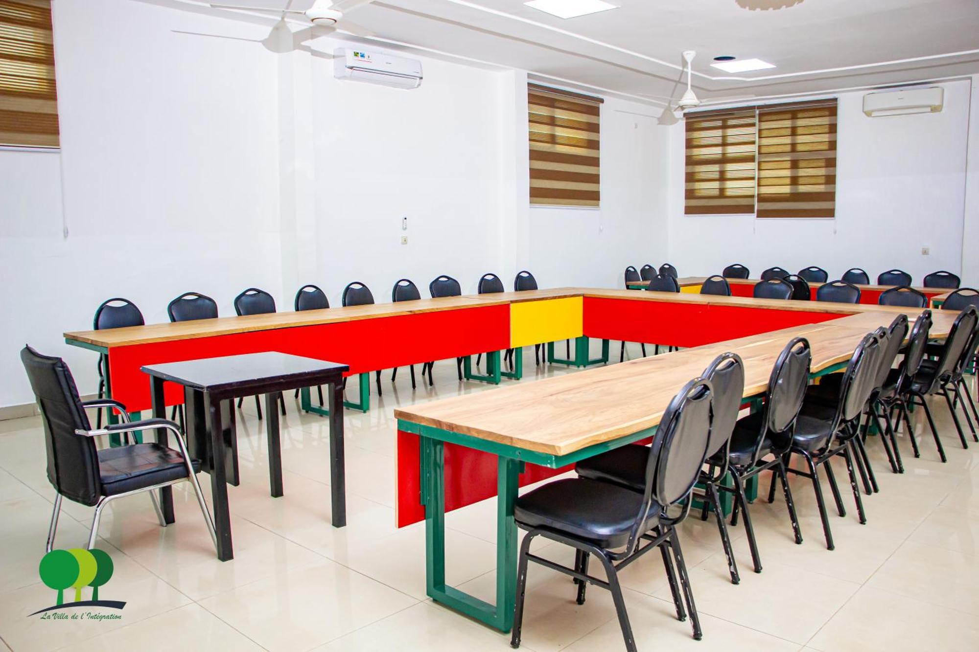 Villa De L'Integration วากาดูกู ภายนอก รูปภาพ