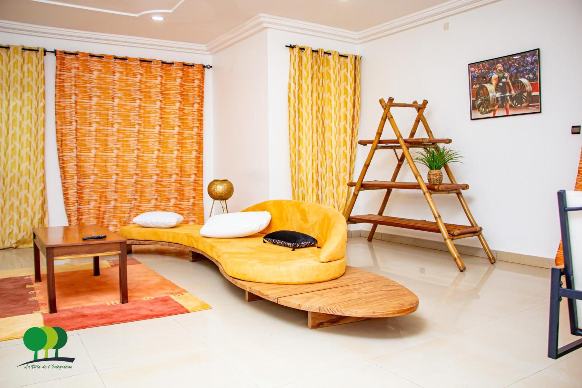 Villa De L'Integration วากาดูกู ภายนอก รูปภาพ