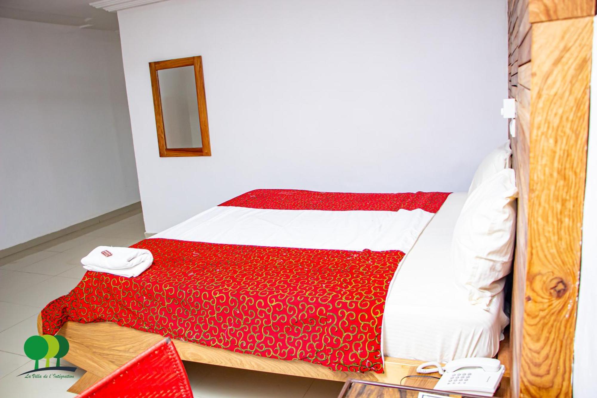 Villa De L'Integration วากาดูกู ภายนอก รูปภาพ